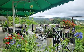 Nha Minh Homestay&Coffee